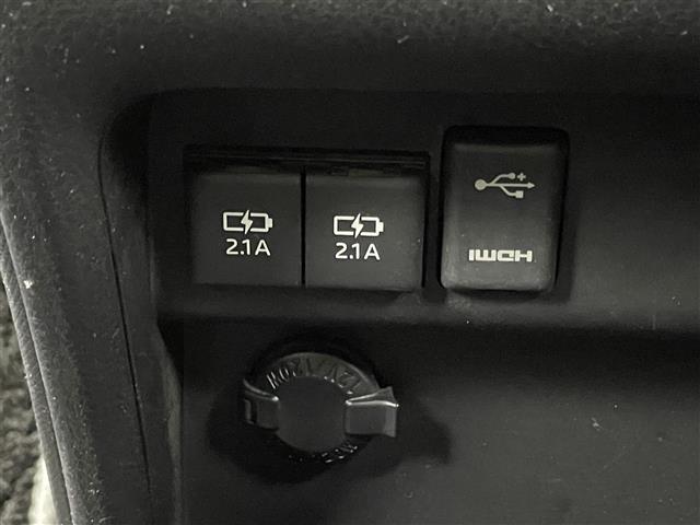 ヴォクシー ハイブリッドZS 純正10インチナビ フリップダウンモニター バックカメラカメラ ビルトインETC トヨタセーフティーセンス クルーズコントロール シートヒーター 純正アルミホイール オートハイビーム LED 地デジ(24枚目)