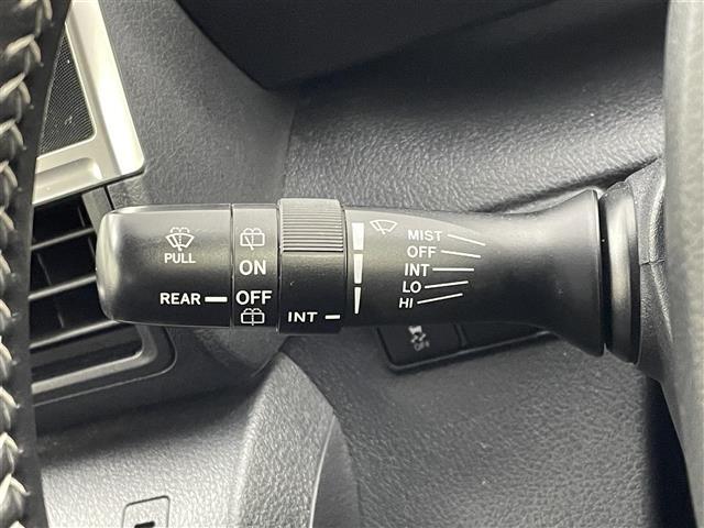 シエンタ ハイブリッドファンベースGセーフティーエディションII 純正ナビ バックカメラ ビルトインETC 前後ドライブレコーダー セーフティセンス クルーズコントロール シートヒーター ステアリングヒーター スマートキー オートハイビーム LEDライト 地デジTV(8枚目)