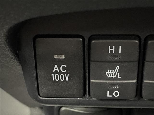 シエンタ ハイブリッドファンベースGセーフティーエディションII 純正ナビ バックカメラ ビルトインETC 前後ドライブレコーダー セーフティセンス クルーズコントロール シートヒーター ステアリングヒーター スマートキー オートハイビーム LEDライト 地デジTV(20枚目)