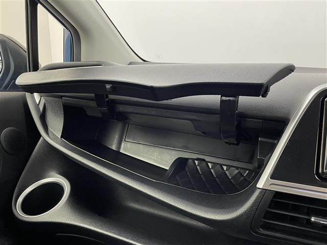 シエンタ ハイブリッドファンベースGセーフティーエディションII 純正ナビ バックカメラ ビルトインETC 前後ドライブレコーダー セーフティセンス クルーズコントロール シートヒーター ステアリングヒーター スマートキー オートハイビーム LEDライト 地デジTV(24枚目)