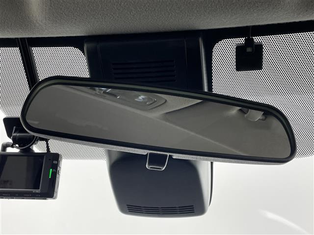 シエンタ ハイブリッドファンベースGセーフティーエディションII 純正ナビ バックカメラ ビルトインETC 前後ドライブレコーダー セーフティセンス クルーズコントロール シートヒーター ステアリングヒーター スマートキー オートハイビーム LEDライト 地デジTV(25枚目)