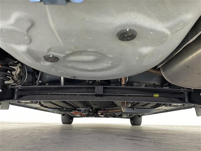 シエンタ ハイブリッドファンベースGセーフティーエディションII 純正ナビ バックカメラ ビルトインETC 前後ドライブレコーダー セーフティセンス クルーズコントロール シートヒーター ステアリングヒーター スマートキー オートハイビーム LEDライト 地デジTV(32枚目)