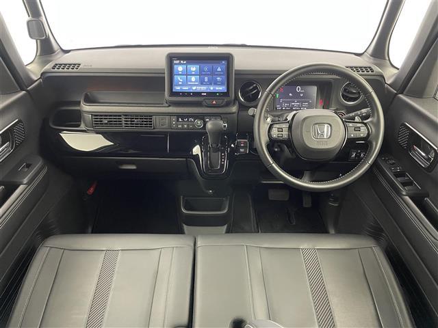 Ｎ－ＢＯＸカスタム ターボコーディネートスタイル　純正８インチディスプレイオーディオ　バックカメラ　ホンダセンシング　アダプティブクルーズコントロール　シートヒーター　パドルシフト　純正アルミホイール　スマートキー　オートハイビーム　ＬＥＤライト（2枚目）