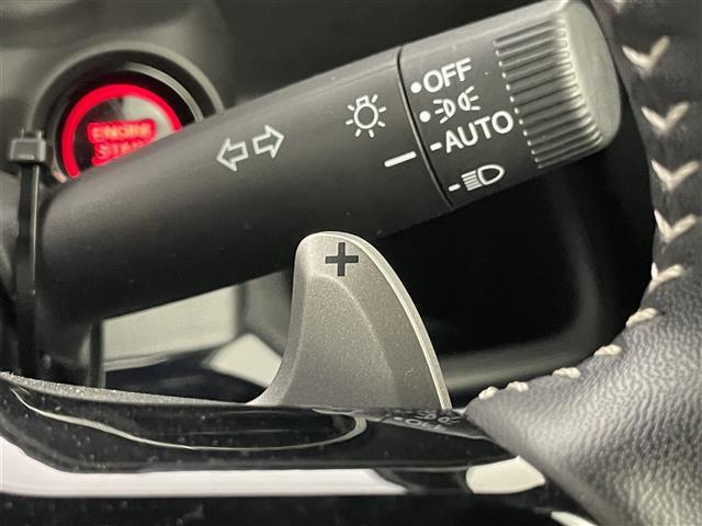 Ｎ－ＢＯＸカスタム ターボコーディネートスタイル　純正８インチディスプレイオーディオ　バックカメラ　ホンダセンシング　アダプティブクルーズコントロール　シートヒーター　パドルシフト　純正アルミホイール　スマートキー　オートハイビーム　ＬＥＤライト（11枚目）