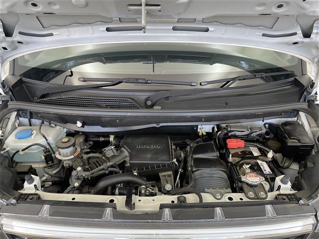 Ｎ－ＢＯＸカスタム ターボコーディネートスタイル　純正８インチディスプレイオーディオ　バックカメラ　ホンダセンシング　アダプティブクルーズコントロール　シートヒーター　パドルシフト　純正アルミホイール　スマートキー　オートハイビーム　ＬＥＤライト（33枚目）