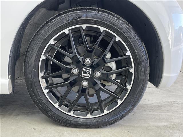 Ｎ－ＢＯＸカスタム ターボコーディネートスタイル　純正８インチディスプレイオーディオ　バックカメラ　ホンダセンシング　アダプティブクルーズコントロール　シートヒーター　パドルシフト　純正アルミホイール　スマートキー　オートハイビーム　ＬＥＤライト（34枚目）