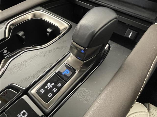 RX RX350 バージョンL サンルーフ メーカーナビ パノラミックビューモニター BSM HUD 白ハーフレザー 三眼LED レーダークルーズ デジタルミラー シートヒーター ベンチレーション ステアリングヒーター メモリシート(26枚目)