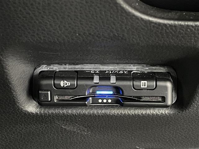 フィット e:HEV RS 純正8インチメモリナビ バックカメラ ドライブレコーダー レーダークルーズコントロール ETC 衝突被害軽減 純正16インチAW オートLEDライト ハーフレザーシート(16枚目)