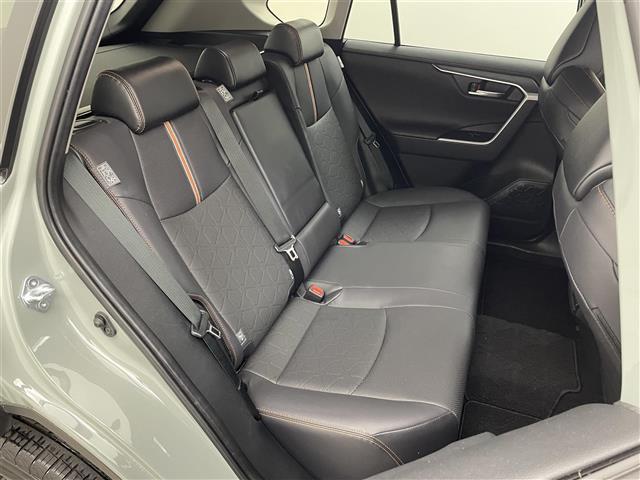 RAV4 アドベンチャー JAOSエアロ ムーンルーフ ALPINE9インチナビ バックカメラ BSM ビルトインETC2.0 前後ドラレコ レーダークルーズ ステアリングヒーター シートヒーター ベンチレーション HDMI(19枚目)