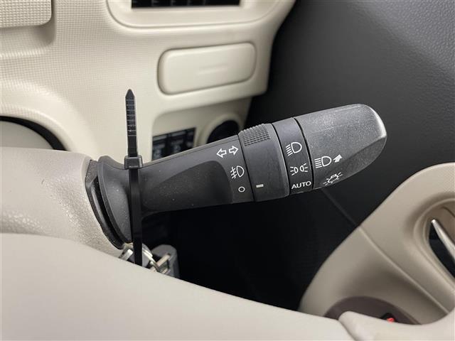 ムーヴキャンバス Ｇブラックアクセントリミテッド　ＳＡＩＩＩ　スマートアシスト３　純正ナビ　パノラマモニター　ドライブレコーダー　ステアリングスイッチ　両側パワースライドドア　プッシュスタート　スマートキー　オートハイビーム　ＬＥＤヘッドライト　地デジフルセグ（10枚目）