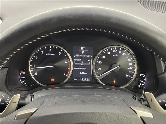 ＮＸ ＮＸ２００ｔ　アーバンスタイル　メーカーナビ　バックカメラ　赤レザーシート　三眼ＬＥＤ　クルーズコントロール　ビルトインＥＴＣ２．０　シートヒーター　メモリシート　ステアリングヒーター　純正アルミホイール　オートライト　地デジＴＶ（10枚目）