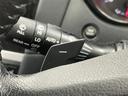 ベースグレード　ダイヤトーンナビ　バックカメラ　シートヒーター　ビルトインＥＴＣ　レーダークルーズコントロール　純正アルミホイール　純正フロアマット　パワーシート　スマートキー　オートライト　ＬＥＤヘッドライト（9枚目）