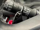 ハイブリッドＺ・ホンダセンシング　社外８インチナビ　バックカメラ　ビルトインＥＴＣ　ドライブレコーダー　ホンダセンシング　アダプティブクルーズコントロール　シートヒーター　メモリシート　ＨＤＭＩ　純正アルミ　オートライト　ＬＥＤ　ＴＶ（11枚目）