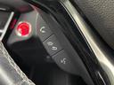 ハイブリッドＺ・ホンダセンシング　社外８インチナビ　バックカメラ　ビルトインＥＴＣ　ドライブレコーダー　ホンダセンシング　アダプティブクルーズコントロール　シートヒーター　メモリシート　ＨＤＭＩ　純正アルミ　オートライト　ＬＥＤ　ＴＶ（12枚目）