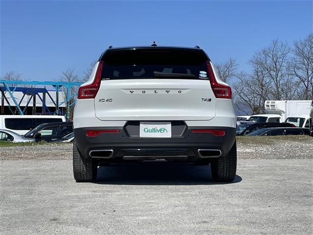 ＸＣ４０ Ｔ４　ＡＷＤ　Ｒデザイン　ワンオーナー　全方位カメラ　衝突軽減（27枚目）