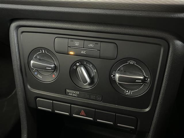 ザ・ビートル クラブ 500台限定車 Fenderサウンド ETC(6枚目)