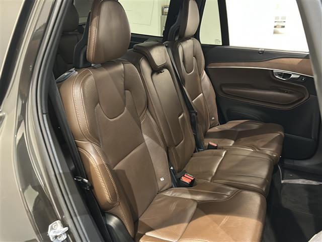ＸＣ９０ Ｔ６　ＡＷＤ　インスクリプション　レーンキーピングエイド　パイロットアシスト　コーナリングライト　コーナーセンサー　フルセグＴＶ　純正ＨＤＤナビ　ビルトインＥＴＣ　シートヒーター　ベンチレーション　Ａｐｐｌｅｃａｒｐｌａｙ（25枚目）