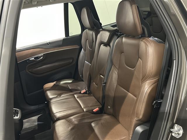 ＸＣ９０ Ｔ６　ＡＷＤ　インスクリプション　レーンキーピングエイド　パイロットアシスト　コーナリングライト　コーナーセンサー　フルセグＴＶ　純正ＨＤＤナビ　ビルトインＥＴＣ　シートヒーター　ベンチレーション　Ａｐｐｌｅｃａｒｐｌａｙ（26枚目）