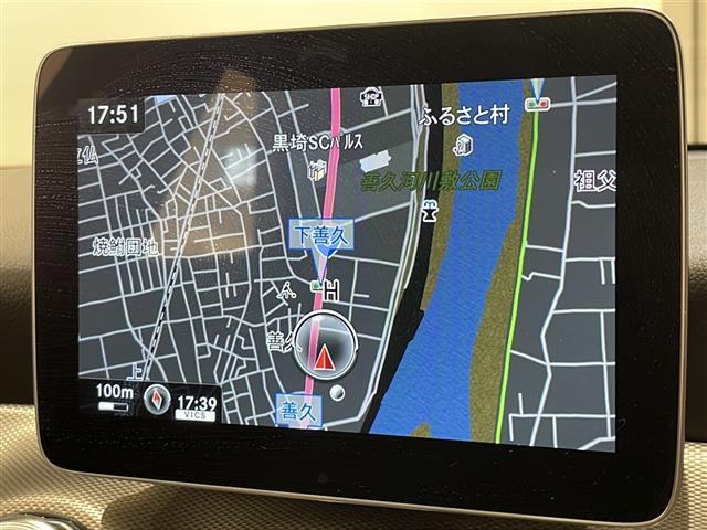 ＧＬＡクラス ＧＬＡ２２０　４マチック　レーダーセーフティパッケージ　ブラインドスポットアシスト　アクティブディスタンスアシストディストロニック　レーンキーピングアシスト　ＰＲＥＳＡＦＥ　純正ナビ　バックカメラ　ＥＴＣ　ドライブレコーダー（3枚目）