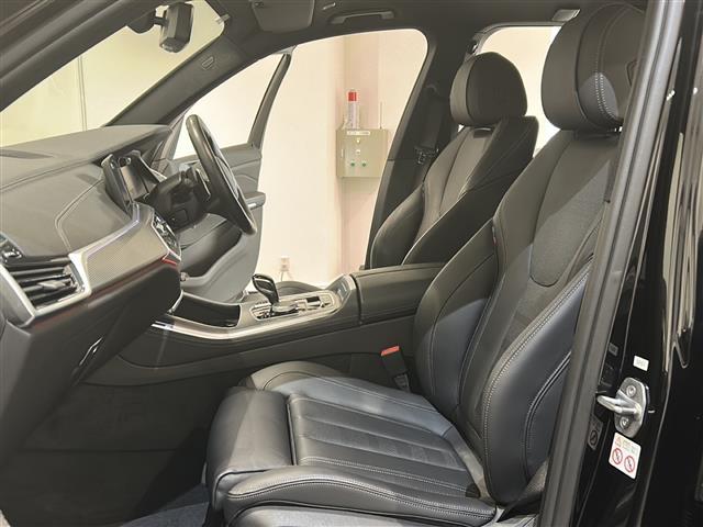 Ｘ５ ｘＤｒｉｖｅ　３５ｄ　Ｍスポーツ　ＢＭＷライブ・コックピット１２．３インチマルチ（ナビ／ＴＶ／Ａｐｐｌｅ　Ｃａｒ　Ｐｌａｙ）リヤビューカメラ　パーキング・アシスト・プラス　ドライビング・アシスト・プロフェッショナル（17枚目）
