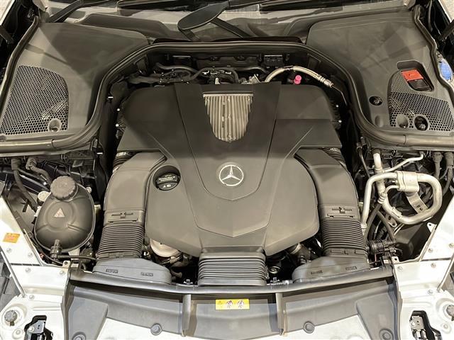 Ｅクラス Ｅ４００　４マチック　エクスクルーシブ　３６０°カメラシステム　アクティブパーキングアシスト　メモリー付パワーシート（Ｄ席・Ｎ席）シートヒーター（全席）パドルシフト　ＥＴＣ２．０　ＥＣＯスタートストップ機能（43枚目）