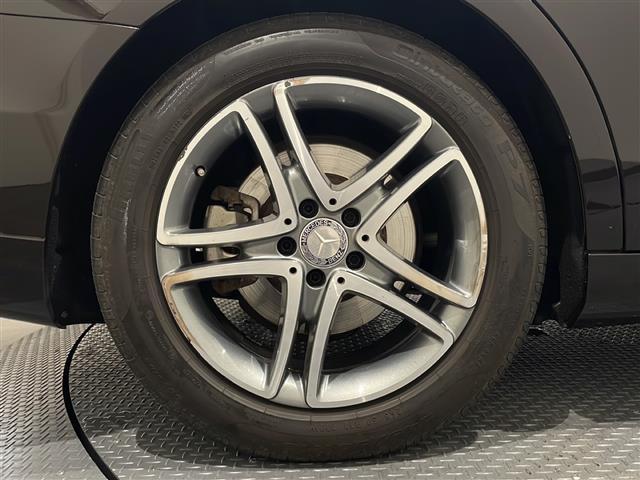 Ｓクラス Ｓ３００ｈ　ラグジュアリーパッケージ　パノラミックスライディングルーフ　エクステンデッドウッドインテリアトリム　プライバシーガラス・３６０°カメラシステム　シートヒーター（38枚目）