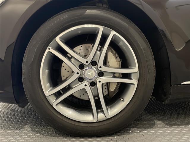 Ｓクラス Ｓ３００ｈ　ラグジュアリーパッケージ　パノラミックスライディングルーフ　エクステンデッドウッドインテリアトリム　プライバシーガラス・３６０°カメラシステム　シートヒーター（39枚目）