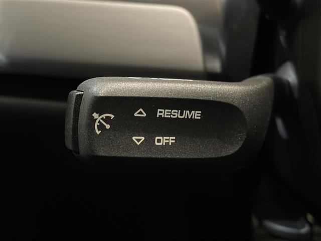 カイエン ＧＴＳ　クルーズコントロール　パワーテールゲート　サラウンドビューカメラ３６０度　リアビューカメラ付きパークアシスト（フロント＆リア）フロント　シートヒーター　ＧＴＳ専用スポーツサスペンション（16枚目）