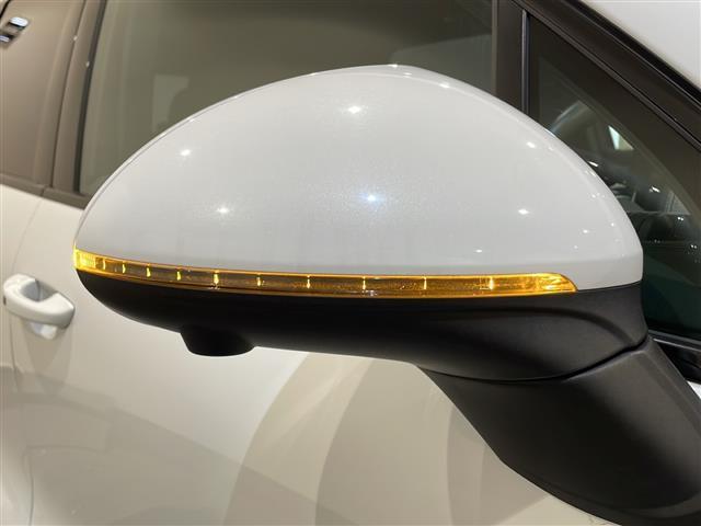 カイエン ＧＴＳ　クルーズコントロール　パワーテールゲート　サラウンドビューカメラ３６０度　リアビューカメラ付きパークアシスト（フロント＆リア）フロント　シートヒーター　ＧＴＳ専用スポーツサスペンション（39枚目）