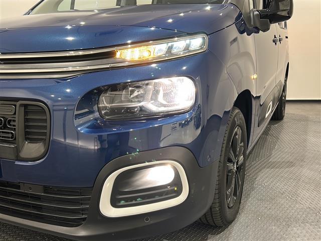ベルランゴ ロング　シャイン　ブルーＨＤｉ　アダプティブクルーズコントロール　ブラインドスポットモニター　インテリジェントハイビーム　トラフィックサインインフォメーション　バックカメラ　フロントサイドバックソナー　スペアキー（39枚目）