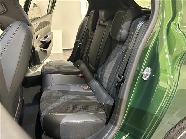 ３０８ ＧＴ　ブルーＨＤｉ　エレクトリックパーキングブレーキ　フロント＆バックソナー　３６０°カメラ　アクティブセーフブレーキ　アクティブクルーズコントロール　レーンキープアシスト　シートヒーター（22枚目）