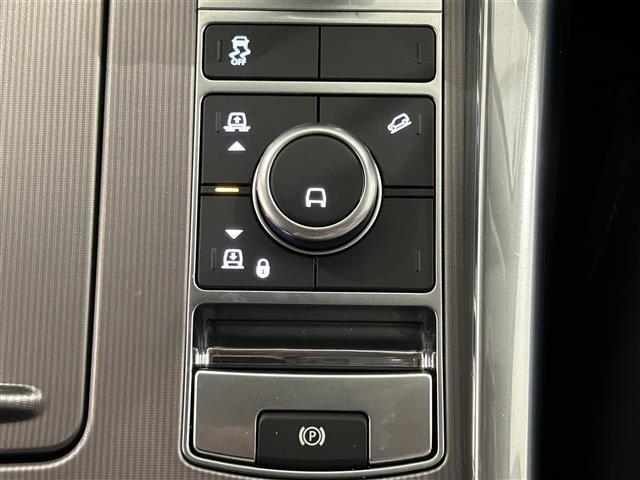 レンジローバースポーツ ＨＳＥ　３００ＰＳ　ベンチレーション　シートヒーター　アダプティブクルーズコントロール　レーンキープアシスト　ブラインドスポットアシスト　マトリックスＬＥＤヘッドライト　ハンズフリーパワーテールゲート　ドライブレコーダー（13枚目）