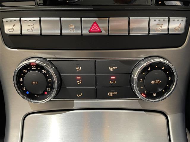 ＳＬＫ ＳＬＫ２００ブルーエフィシェンシー　クルーズコントロール＆可変スピードリミッター　７インチワイドディスプレイ　ＣＤ／ＤＶＤ／ＴＶ　ビークルダイナミクスコントロール　ブレーキアシスト　アンチロックブレーキシステム（9枚目）