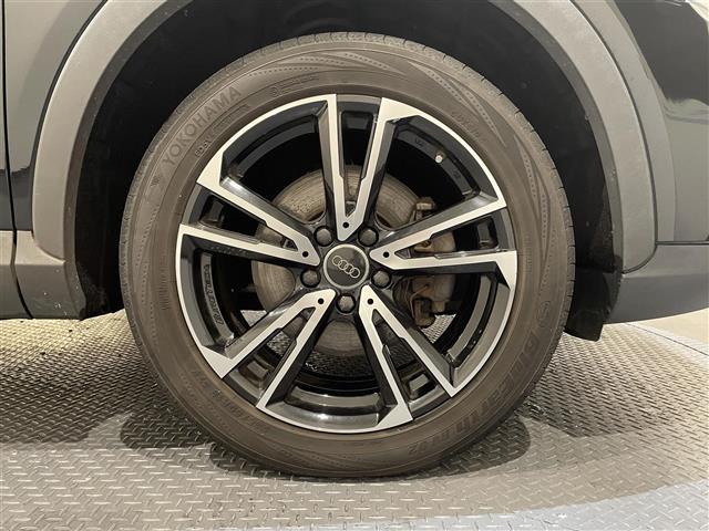 Ｑ３ ２．０ＴＦＳＩクワトロ１７０ＰＳ　ワンオーナー　４ＷＤ　ドライブレコーダー　ＥＴＣ　アイドリングストップ　横滑り防止装置（36枚目）