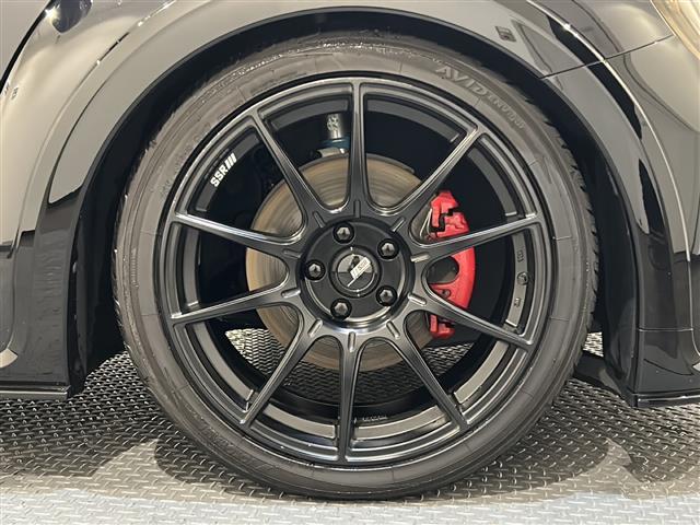 ザ・ビートル ２．０Ｒラインマイスター　レザーシートパッケージ　スポーツシート　シートヒーター（Ｄ席／Ｎ席）Ｖｏｌｋｓｗａｇｅｎ純正ナビゲーションシステム・ＣＤ／ＤＶＤ／ＡＭ／ＦＭ／ＴＶ／Ｂｌｕｅｔｏｏｔｈ　パークディスタンスコントロール（38枚目）