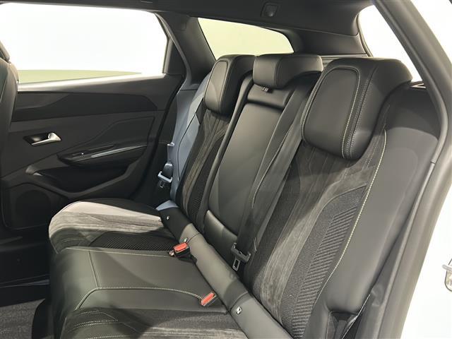 ３０８ ＳＷ　ＧＴ　ブルーＨＤｉ　アダプティブクルーズコントロール　レーンキープアシスト　パワーテールゲート　ＢｌｕｅｔｏｏｔｈマトリックスＬＥＤヘッドライト　フロントシートヒーター　運転席パワーシート　アンビエントライト　ＥＴＣ（4枚目）
