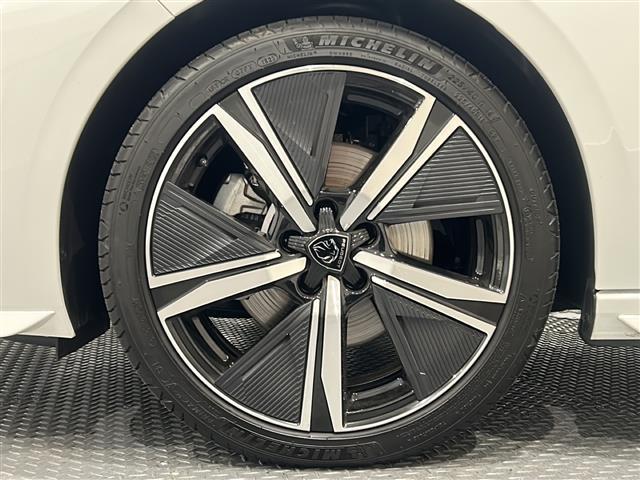 ３０８ ＳＷ　ＧＴ　ブルーＨＤｉ　アダプティブクルーズコントロール　レーンキープアシスト　パワーテールゲート　ＢｌｕｅｔｏｏｔｈマトリックスＬＥＤヘッドライト　フロントシートヒーター　運転席パワーシート　アンビエントライト　ＥＴＣ（22枚目）