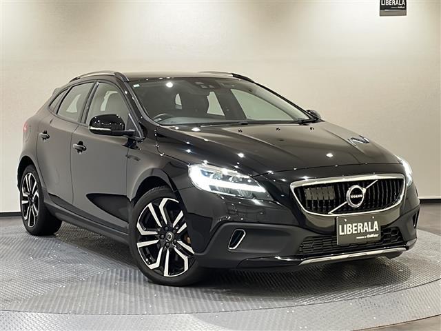 Ｖ４０ クロスカントリー　Ｔ５　ＡＷＤ　モメンタム　４ＷＤ　純正ＨＤＤナビ　バックカメラ　ＥＴＣ　インテリセーフ　衝突回避ブレーキ　レーンキーピングエイド　アダプティブクルーズコントロール　ブラインドスポットインフォメーションシステム（36枚目）