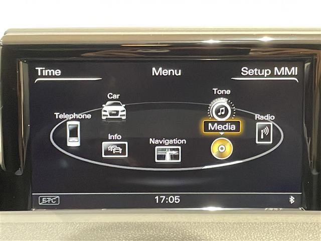 A1スポーツバック ミッドナイトリミテッド SSDナビゲーション CD/DVDプレイヤー Bluetooth バイキセノンパッケージ コンビニエンスパッケージ  シートヒーター(フロント) ドライブレコーダー ETC(12枚目)