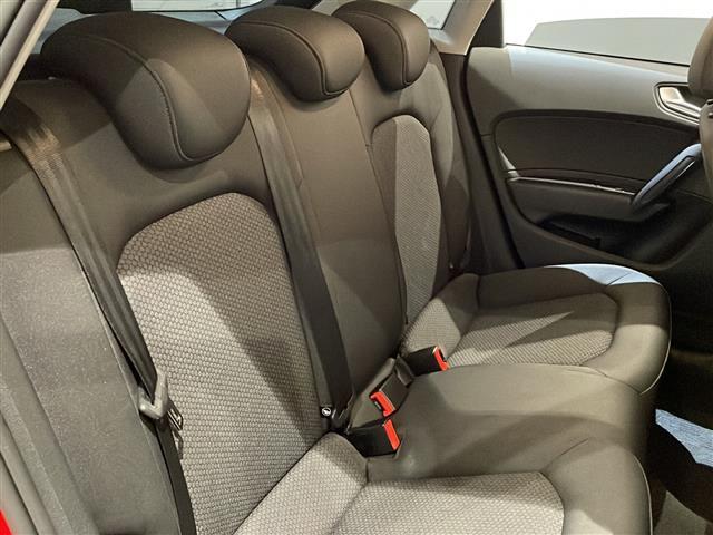 A1スポーツバック ミッドナイトリミテッド SSDナビゲーション CD/DVDプレイヤー Bluetooth バイキセノンパッケージ コンビニエンスパッケージ  シートヒーター(フロント) ドライブレコーダー ETC(20枚目)