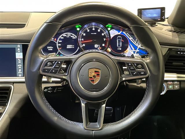 パナメーラ 4S スポーツエグゾーストシステム ポルシェアクティブサスペンション アダプティブクルーズコントロール レーンキーピングアシスト ブラインドスポットアシスト ドライブレコーダー Bluetooth(12枚目)
