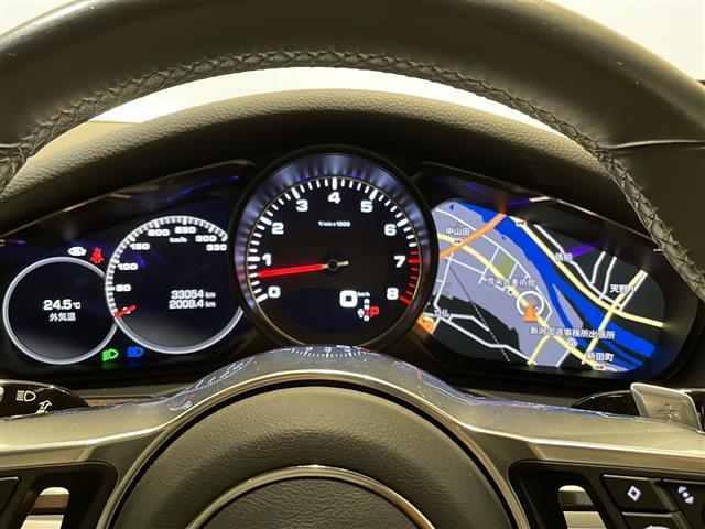 パナメーラ 4S スポーツエグゾーストシステム ポルシェアクティブサスペンション アダプティブクルーズコントロール レーンキーピングアシスト ブラインドスポットアシスト ドライブレコーダー Bluetooth(13枚目)