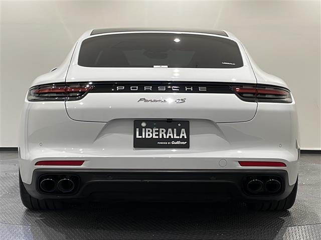 パナメーラ 4S スポーツエグゾーストシステム ポルシェアクティブサスペンション アダプティブクルーズコントロール レーンキーピングアシスト ブラインドスポットアシスト ドライブレコーダー Bluetooth(40枚目)