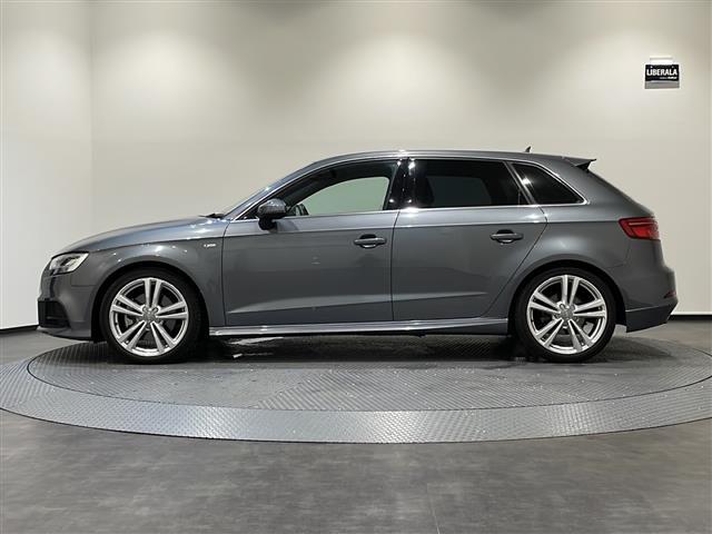 A3 スポーツバック2.0TFSIクワトロ スポーツ Sラインパッケージ LEDヘッドライト LEDリヤダイナミックターンインディケーター Audiバーチャルコックピット スポーツバンパー Slineスポーツサスペンション(34枚目)