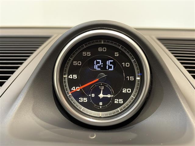 マカン マカンＧＴＳ　ベンチレーション　シートヒーター　レーンキープアシストアダプティブクルーズコントロール　ＲＳスパイダー２０インチＡＷ　スポーツエグゾーストシステム　ＡｐｐｌｅＣａｒＰｌａｙ　Ｂｌｕｅｔｏｏｔｈ（10枚目）