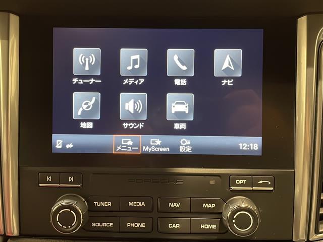 マカン マカンＧＴＳ　ベンチレーション　シートヒーター　レーンキープアシストアダプティブクルーズコントロール　ＲＳスパイダー２０インチＡＷ　スポーツエグゾーストシステム　ＡｐｐｌｅＣａｒＰｌａｙ　Ｂｌｕｅｔｏｏｔｈ（12枚目）