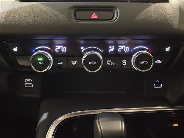 ヴェゼル ｅ：ＨＥＶ　Ｚ　ホンダセンシング　Ｈｏｎｄａ　ＣＯＮＮＥＣＴディスプレー　純正ナビゲーションシステム　ＴＶ／ＢＴ／ＵＳＢ・ＥＴＣ２．０　安全支援情報　路肩逸脱抑制機能　ブラインドスポットインフォメーシ（8枚目）