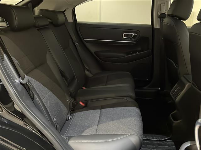 ヴェゼル ｅ：ＨＥＶ　Ｚ　ホンダセンシング　Ｈｏｎｄａ　ＣＯＮＮＥＣＴディスプレー　純正ナビゲーションシステム　ＴＶ／ＢＴ／ＵＳＢ・ＥＴＣ２．０　安全支援情報　路肩逸脱抑制機能　ブラインドスポットインフォメーシ（25枚目）