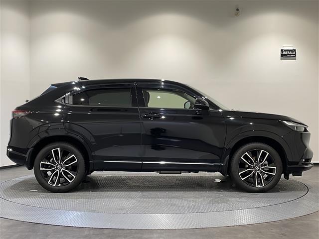 ヴェゼル ｅ：ＨＥＶ　Ｚ　ホンダセンシング　Ｈｏｎｄａ　ＣＯＮＮＥＣＴディスプレー　純正ナビゲーションシステム　ＴＶ／ＢＴ／ＵＳＢ・ＥＴＣ２．０　安全支援情報　路肩逸脱抑制機能　ブラインドスポットインフォメーシ（32枚目）
