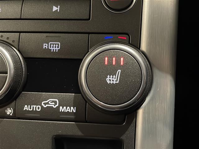 レンジローバーイヴォーク フリースタイル　クルーズコントロール　レーンデパーチャーワーニング　パークアシスト　ハンズフリーパワーテールゲート　シートヒーター　オートハイビームアシスト　前後ドライブレコーダー　スペアキー（14枚目）